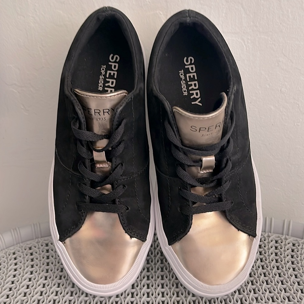 SPERRY Shoes - Picture 2 of 6